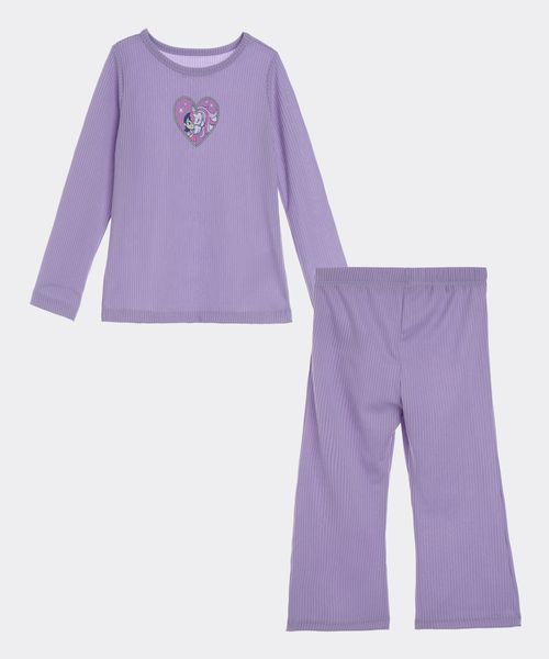 Conjunto   de  Beba Años