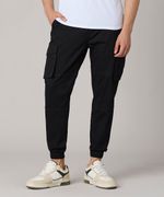 Jogger de Gabardina  de  Caballero