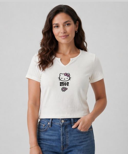 Playera de Licencia Hello Kitty de  Dama