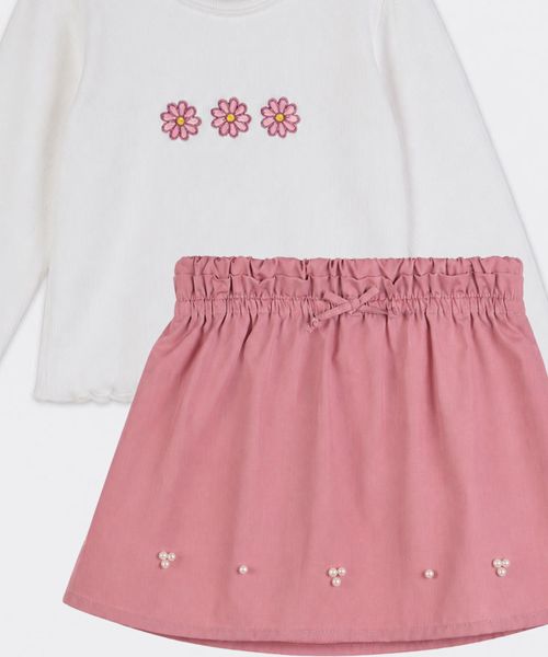Conjunto   de  Beba Años