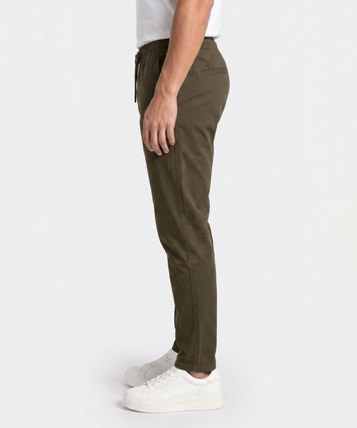 Jogger de Gabardina  de  Caballero